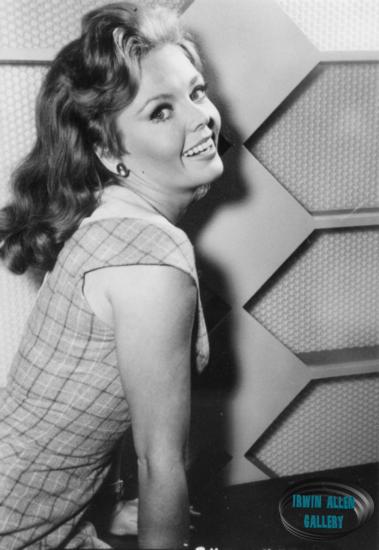 Deanna Lund in Land of the Giants