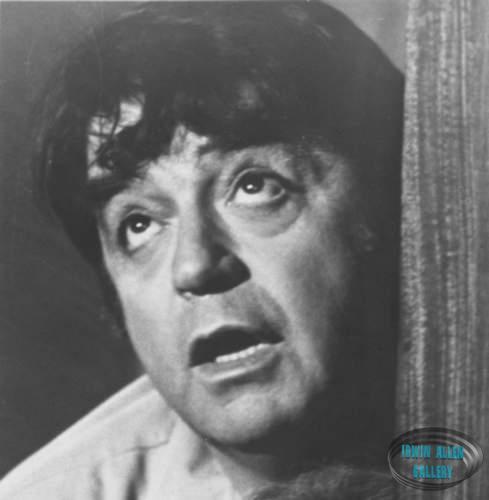 Kurt Kasznar as Alexander B. Fitzhugh