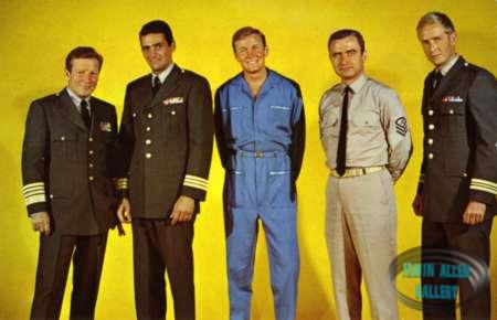 Richard Basehart, David Hedison, Allan Hunt, Terry Becker and Robert Dowdell