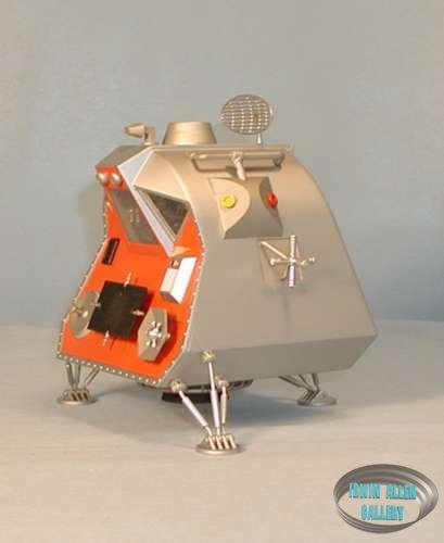 Moebius Space Pod