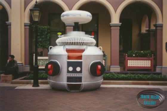Giant Robot