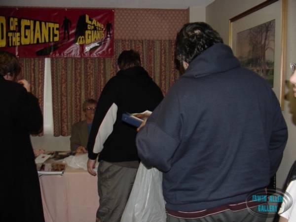 Queue to Meet Gary Conway