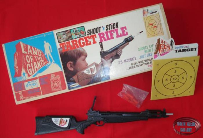 Remco Shoot 'N Stick Target Rifle