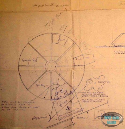 Stage 15 exterior of damaged spaceship