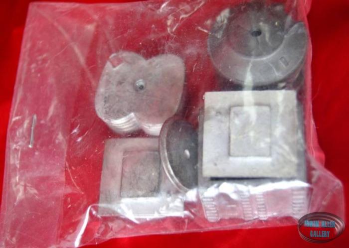 Lost in Space 1/25 Metal Robot Kit