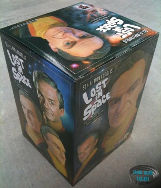 Dr. Smith 3/4 Scale Bust Packaging