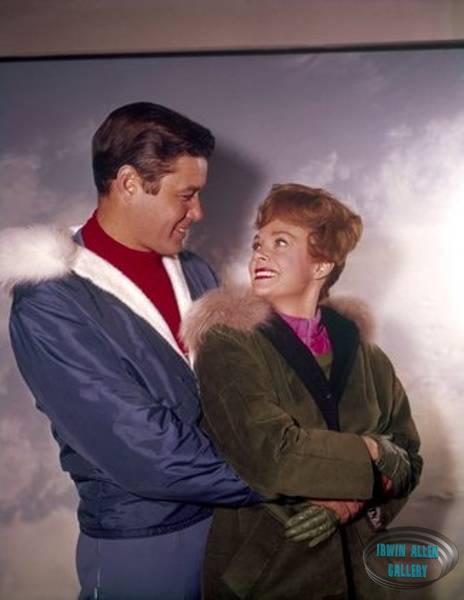 Guy Williams and June Lockhart