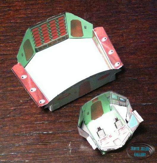 Moebius Models Spindrift Included Cardboard Interior