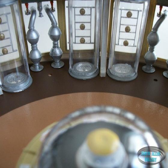 Moebius Models Jupiter 2 Interior