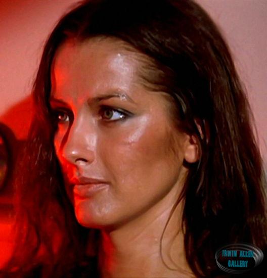 Veronica Hamel - Suzanne Constantine