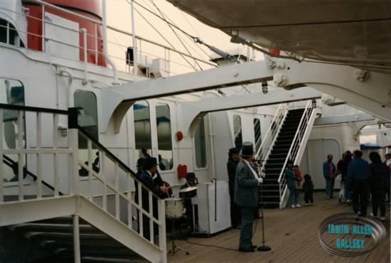 The Queen Mary deck