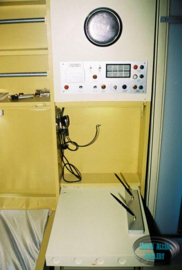 Jupiter 2 Replica Stateroom Desk